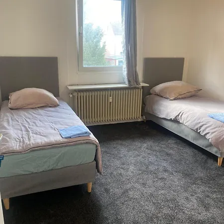 Zimmervermittlung Hemelingen BRE Buitenkant foto