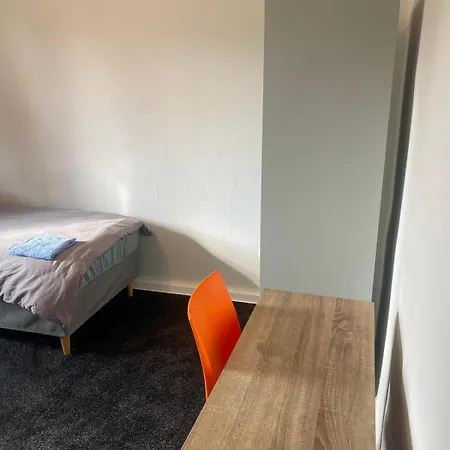 Zimmervermittlung Hemelingen BRE Buitenkant foto