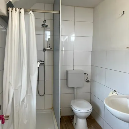 Zimmervermittlung Hemelingen BRE Buitenkant foto